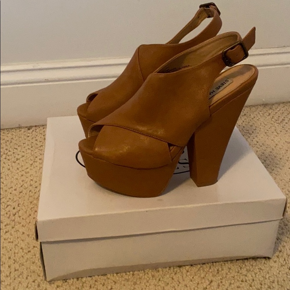 Steve Madden Platform Sandals